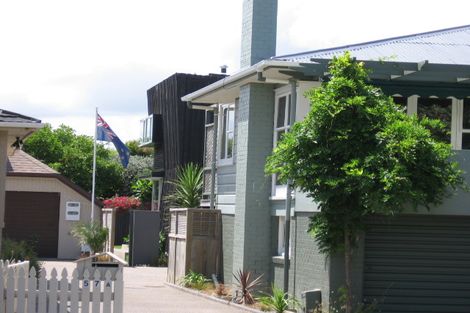 Photo of property in 55a Harbour View Road, Point Chevalier, Auckland, 1022
