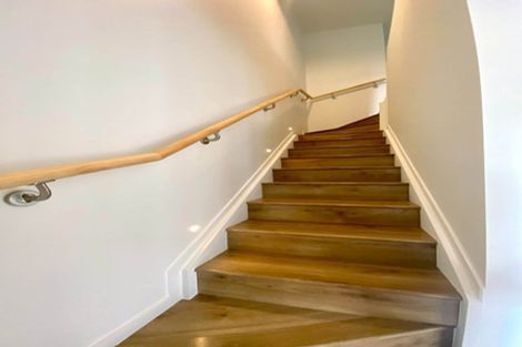 Photo of property in 1a Dundale Avenue, Blockhouse Bay, Auckland, 0600