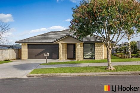 Photo of property in 15 Parkgrove Crescent, Pokeno, 2402