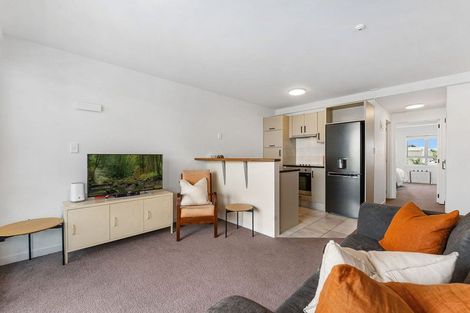 Photo of property in 36 Victoria Road, Mount Maunganui, 3116