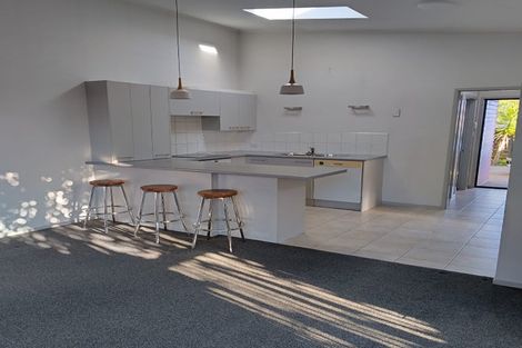 Photo of property in 51 Minaret Drive, Bucklands Beach, Auckland, 2014
