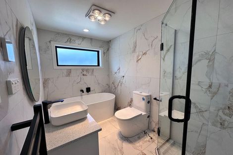 Photo of property in 17a Artesia Close, Shamrock Park, Auckland, 2016