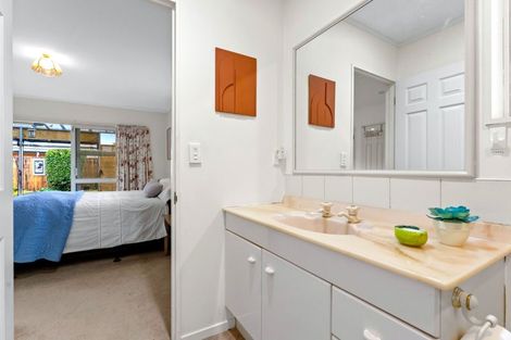 Photo of property in 6 Pono Place, Waiuku, 2123