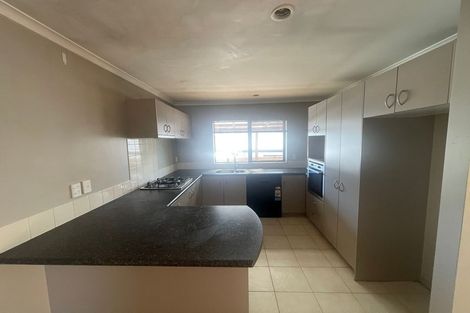 Photo of property in 11 Innisowen Place, Flat Bush, Auckland, 2019