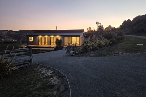 Photo of property in 289 Bronte Road West, Bronte, Upper Moutere, 7081