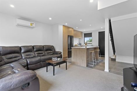 Photo of property in 2/61 Peverel Street, Riccarton, Christchurch, 8041