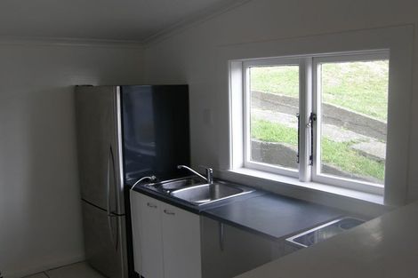 Photo of property in 24 Imperial Terrace, Melrose, Wellington, 6022