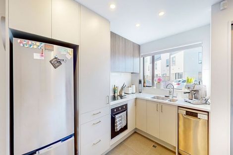 Photo of property in 2/170 Fraser Avenue, Johnsonville, Wellington, 6037