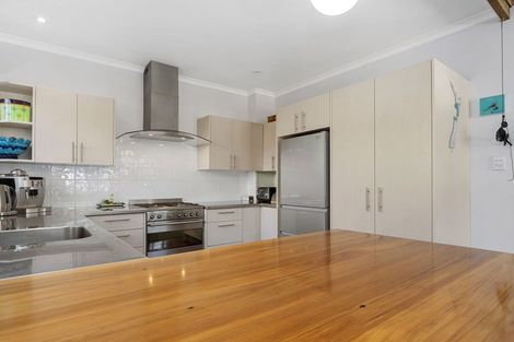 Photo of property in 48 Wellington Street, Nelson South, Nelson, 7010