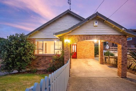 Photo of property in 240 Helensburgh Road, Helensburgh, Dunedin, 9010