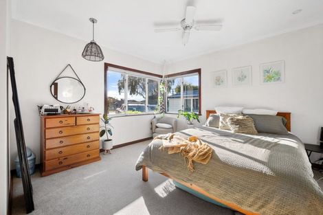 Photo of property in 8 Cameron Road, Te Puke, 3119