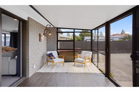 Photo of property in 5 Carbine Place, Sockburn, Christchurch, 8042