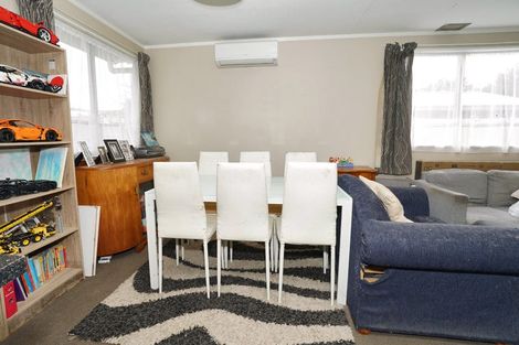 Photo of property in 3 Harold Lane, Dinsdale, Hamilton, 3204