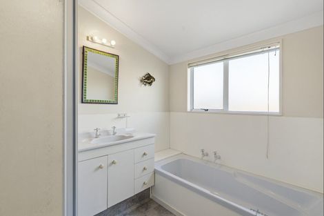 Photo of property in 115a Valley Road, Mount Maunganui, 3116