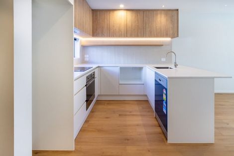 Photo of property in 2/335 Gloucester Street, Christchurch Central, Christchurch, 8011