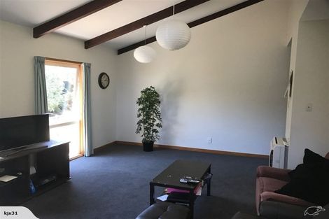 Photo of property in 14 Raekura Place, Redcliffs, Christchurch, 8081
