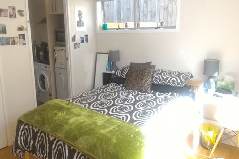 Photo of property in 38 Ferndale Road, Mount Wellington, Auckland, 1060