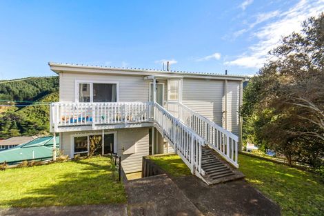 Photo of property in 11b Clinton Way, Kingston, Wellington, 6021