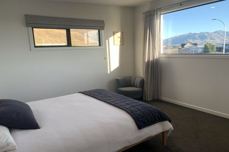 Photo of property in 32 Niger Street, Wanaka, 9305