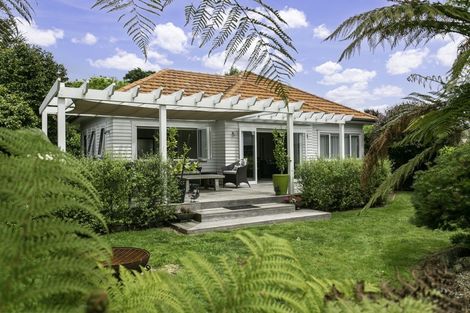 Photo of property in 1 Princes Street, Cambridge, 3434