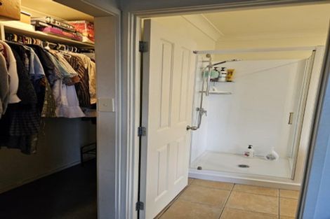 Photo of property in 8 Fresil Lane, Massey, Auckland, 0614