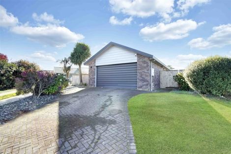 Photo of property in 27 Newfield Drive, Fairview Downs, Hamilton, 3214