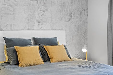 Photo of property in 279 Shakespeare Street, Leamington, Cambridge, 3432