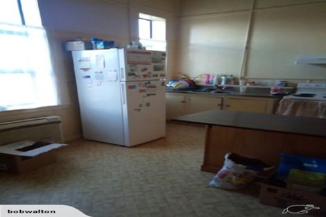 Photo of property in 100 High Street, Waimate, 7924