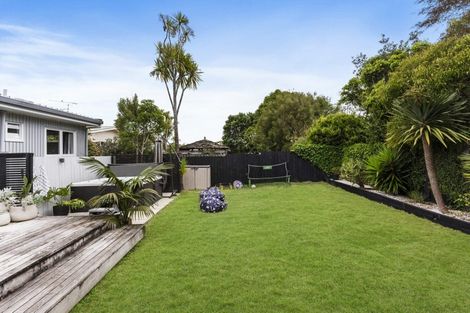Photo of property in 12 Ripon Crescent, Meadowbank, Auckland, 1072