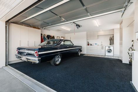 Photo of property in 17 Quigley Crescent, Cromwell, 9310