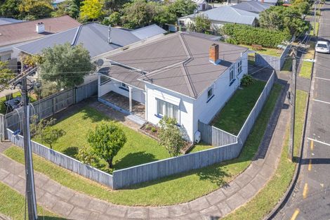 Photo of property in 11 Sarjeant Street, Gonville, Whanganui, 4500