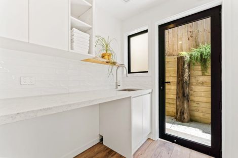 Photo of property in 12a Walbrook Road, Manly, Whangaparaoa, 0930