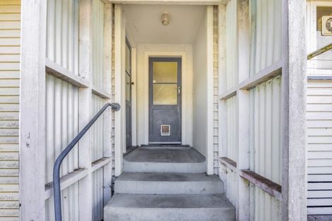 Photo of property in 10 Iredale Road, Hawera, 4610