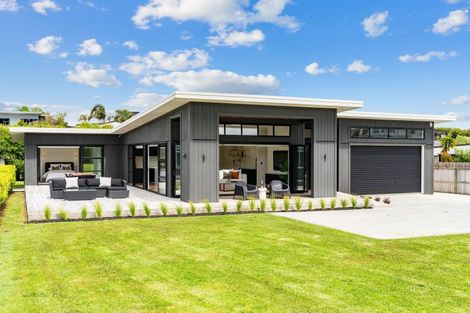 Photo of property in 17 Parklands Avenue, Mangawhai Heads, Mangawhai, 0505