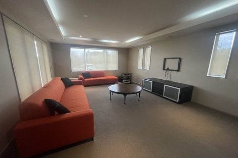 Photo of property in 9 Armstrong Farm Drive, East Tamaki Heights, Auckland, 2016