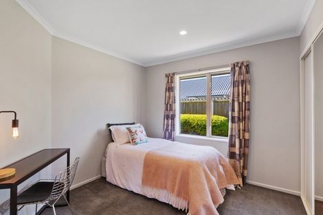 Photo of property in 3 Bancroft Place, Parklands, Christchurch, 8083