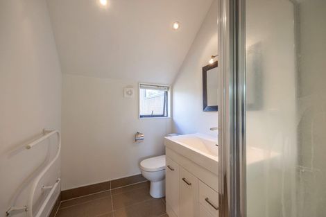 Photo of property in 2/30 Uppingham Crescent, Hillcrest, Auckland, 0627