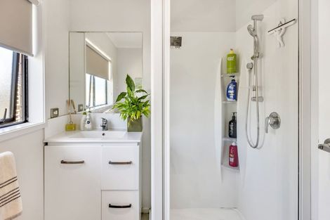 Photo of property in 4 Kipling Crescent, Owhata, Rotorua, 3010