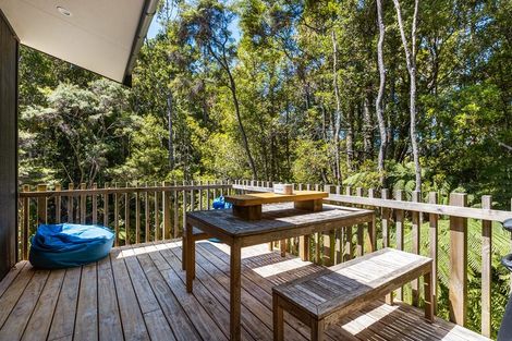 Photo of property in 27 Lett Road, Snells Beach, 0920