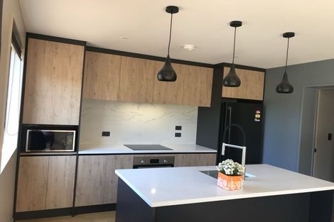 Photo of property in 44a Glen Vista Place, Bayview, Auckland, 0629