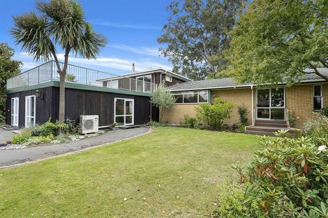 Photo of property in 314 Yaldhurst Road, Avonhead, Christchurch, 8042