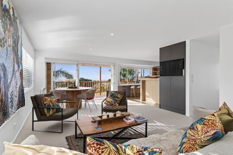 Photo of property in 42 Cheviot Street, Mangawhai Heads, Mangawhai, 0505