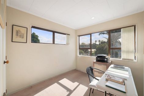 Photo of property in 16 Pohutukawa Drive, Athenree, Katikati, 3177