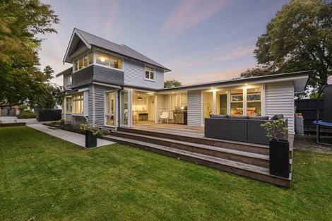 Photo of property in 49 Paparoa Street, Papanui, Christchurch, 8053