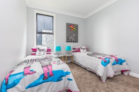 Photo of property in 7 Boutique Way, Orewa, 0931