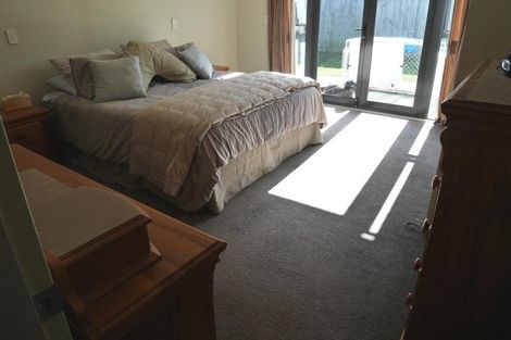 Photo of property in 16 Talbot Grove, Trentham, Upper Hutt, 5018