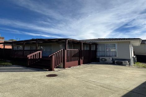 Photo of property in 18b Kirby Street, Glendene, Auckland, 0602