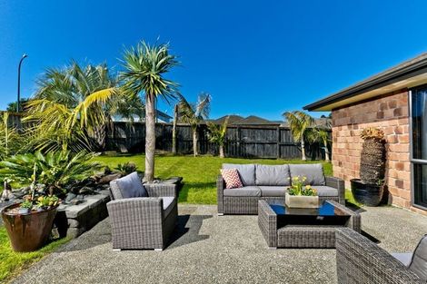 Photo of property in 7 Lemon Grove Lane, Greenhithe, Auckland, 0632