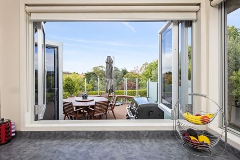 Photo of property in 88 Rochfort Road, Havelock North, 4130