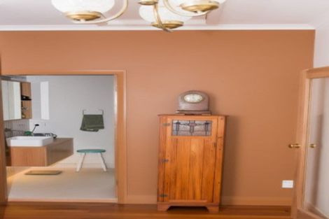 Photo of property in 38 Rothsay Road, Ngaio, Wellington, 6035